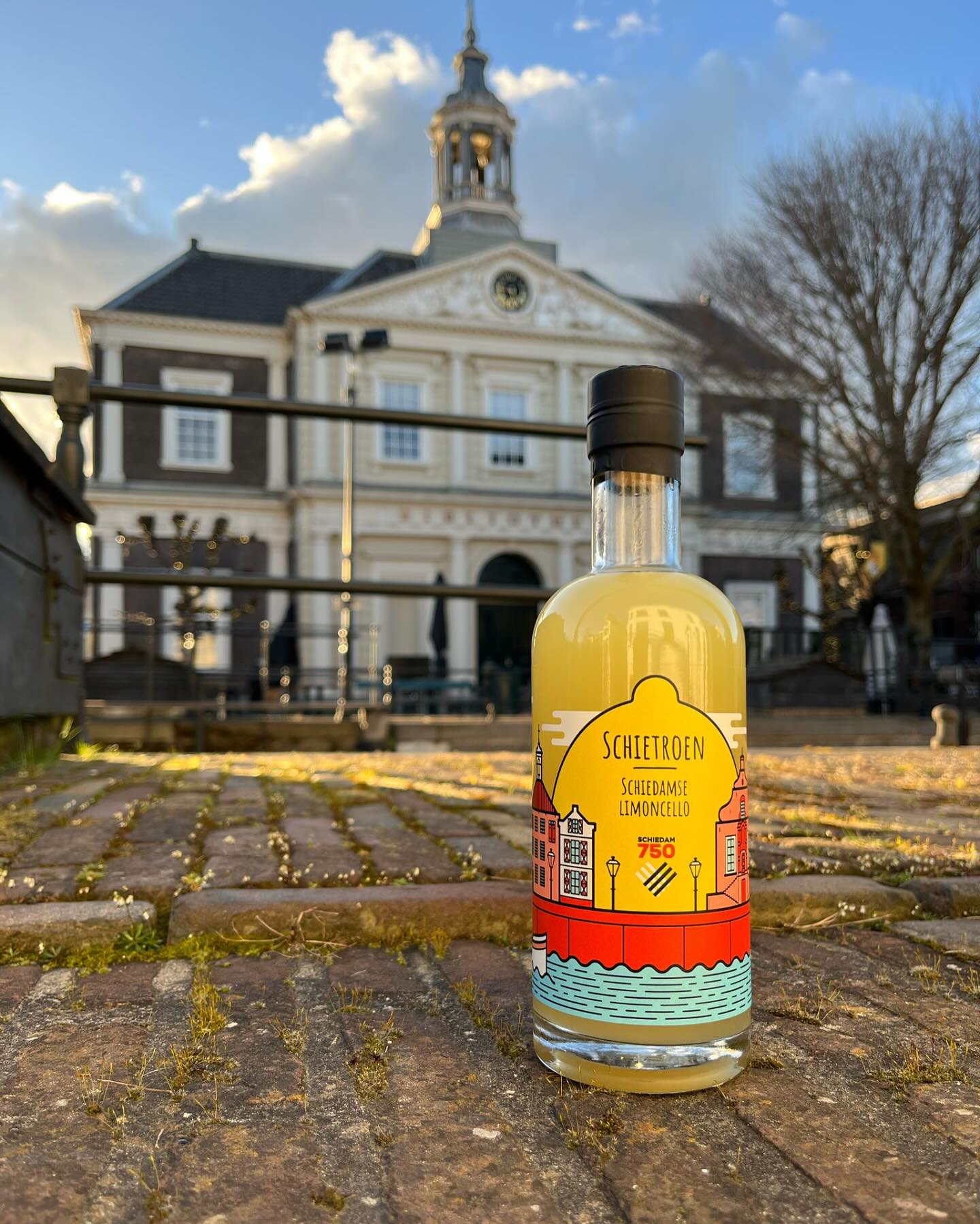 fles Schietroen limoncello